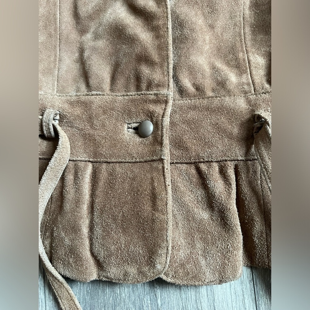 Vtg Wilsons leather suede puff sleeve peplum coat. 80s with a 40s vibe. Size 10 - Picture 5 of 14
